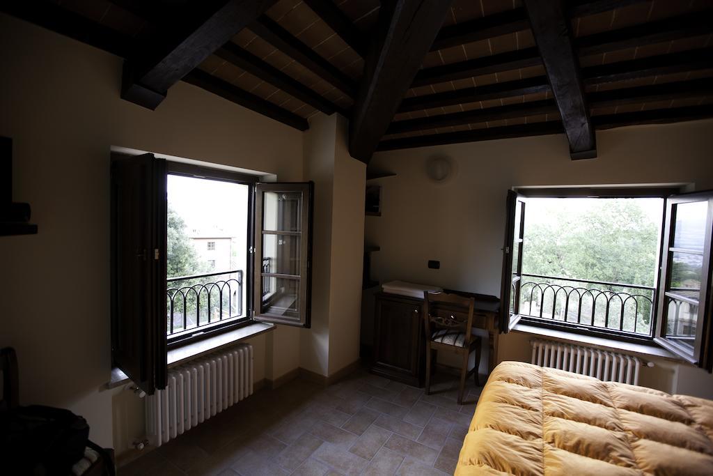 Le Rasse Guest House Citerna Phòng bức ảnh