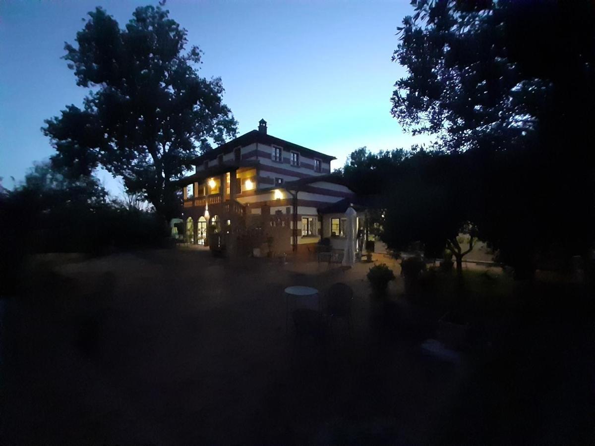 Le Rasse Guest House Citerna Ngoại thất bức ảnh